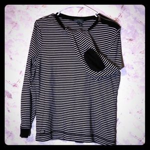 🖤Lauren Jean Co striped sweater with zipper🖤